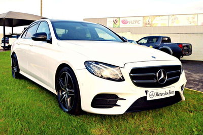 Mercedes-Benz Classe E E 220 D AMG Line