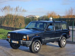 Jeep Cherokee XJ Sport