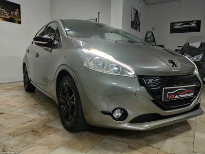 Peugeot 208 1.2 vti