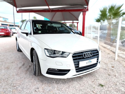 Audi A3 1.6 TDi S-line