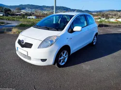 Toyota Yaris 1.4 D4D 90cv 3P 5 Lug.