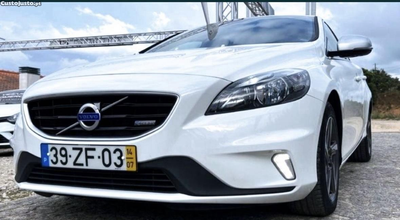 Volvo V40 D4 R design