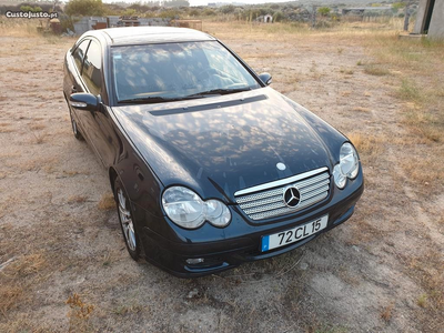 Mercedes-Benz C 220 220 Cdi (203 706)