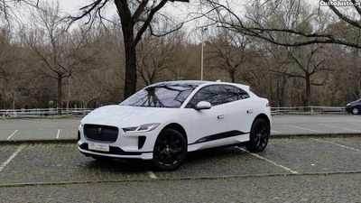 Jaguar I-Pace EV400 SE AWD