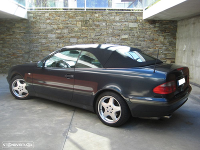 Mercedes-Benz CLK 200