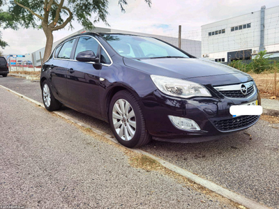 Opel Astra 1.7 cdti 125 cvs cosmo