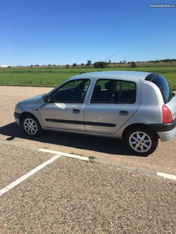 Renault Clio 1.2 i 16v