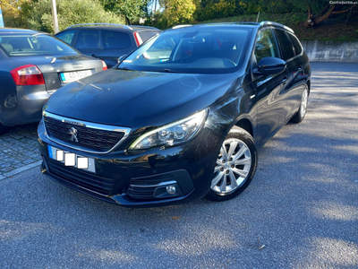 Peugeot 308  SW 1.5 BlueHDi Style