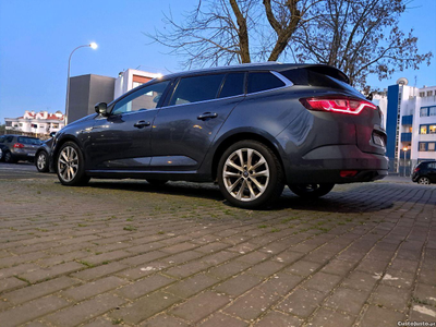 Renault Mégane Zen 2019 Impecável