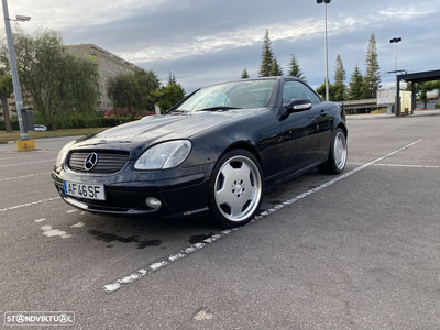 Mercedes-Benz SLK 230