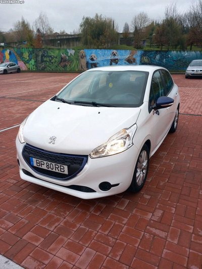 Peugeot 208 like