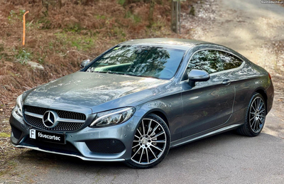 Mercedes-Benz C 220 d Coupe 9G-TRONIC AMG Line