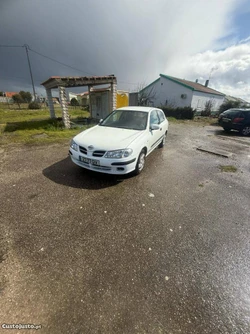 Nissan Almera 2.2 dti comercial ar condicionado impecável