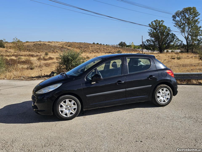 Peugeot 207 1.4 HDI