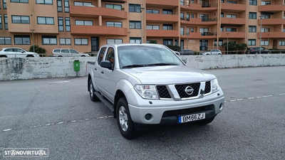 Nissan Navara 2.5 dCi CD LE