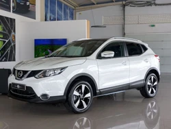 Nissan Qashqai 1.5 dCi N-Connecta 18