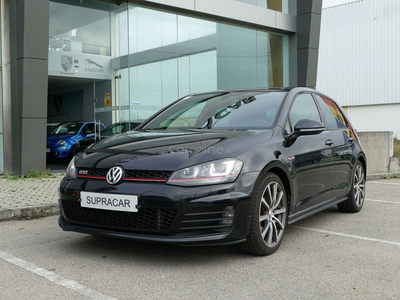 Volkswagen Golf 2.0 TSi GTi