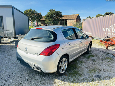 Peugeot 308 308