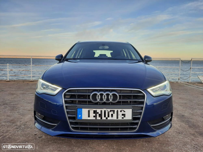 Audi A3 Sportback 1.6 TDI (clean diesel) Attraction