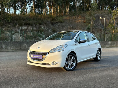 Peugeot 208 1.4 HDi Active