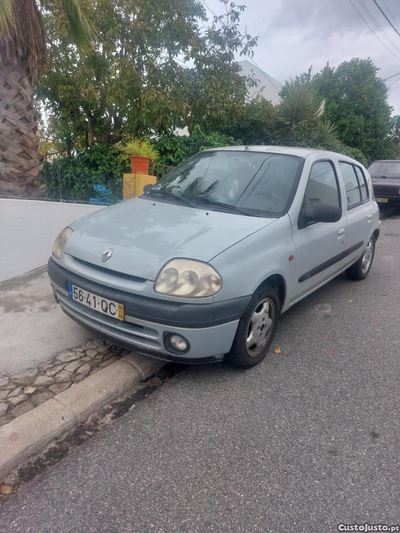 Renault Clio 1.2