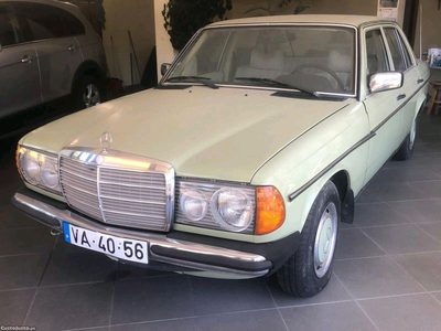 Mercedes-Benz 240 classic