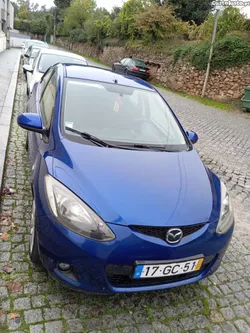 Mazda 2 Seden