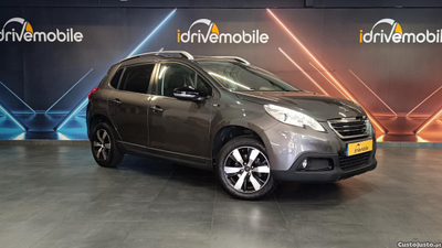 Peugeot 2008 PureTech Style