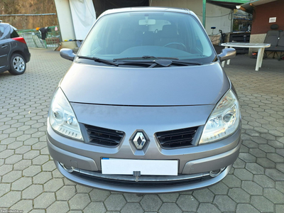 Renault Grand Scénic 1.5 dci 7lugares