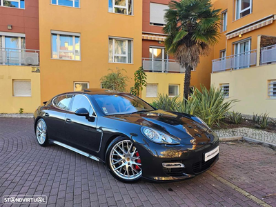 Porsche Panamera Turbo PDK