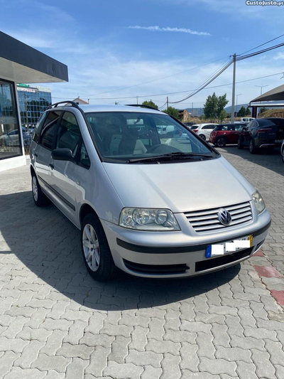 VW Sharan 1.9 TDI 115cv 7 Lugares