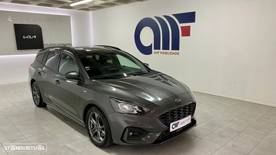 Ford Focus SW 1.5 TDCi EcoBlue ST-Line