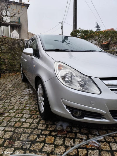 Opel Corsa 1.2 Enjoy