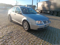 VW Bora 1.9 Tdi 115CV Gasóleo