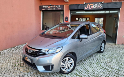 Honda Jazz 1.3 I-VTEC Comfort+Connect Navi