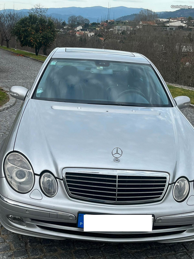 Mercedes-Benz E 220 Avantguard