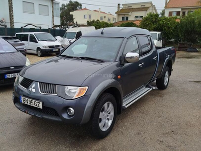 Mitsubishi L 200 Pick Up 4x4 Intense Cabine Dupla