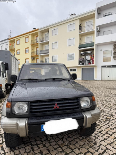 Mitsubishi Pajero 2.5 gls