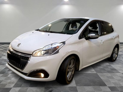 Peugeot 208 1.2 PureTech Allure EAT6