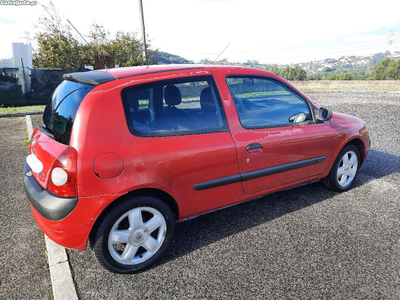 Renault Clio 1.2 16v Dynamique