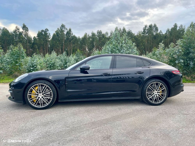 Porsche Panamera 4 S