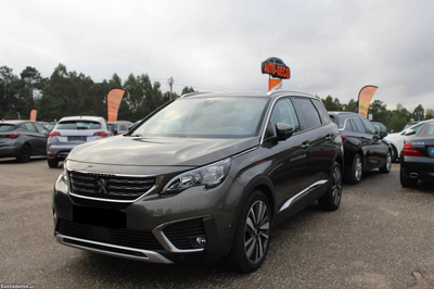 Peugeot 5008 1.5 BlueHDi Allure