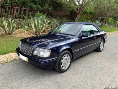 Mercedes-Benz E 200 Cabrio Sportline 136cv