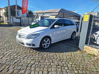 Mercedes-Benz B 180 CDI 136CV AUTOMATICO