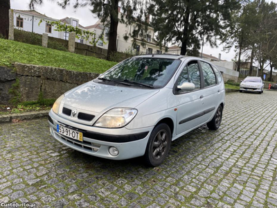 Renault Scénic Scenic