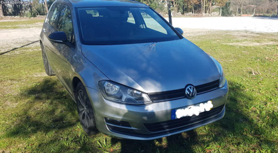 VW Golf Bluemotion