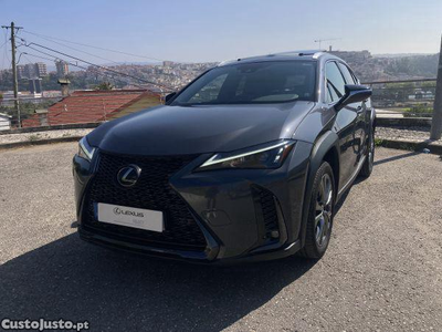 Lexus NX 250h Sport