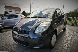 Toyota Yaris 1.0 VVT-i COMFORT+AC