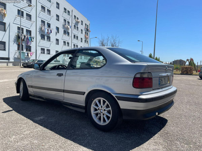 BMW 318 tds compact