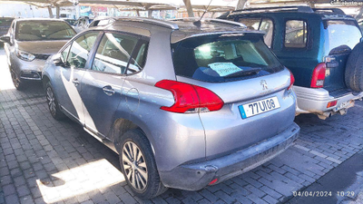 Peugeot 2008 Allure diesel.